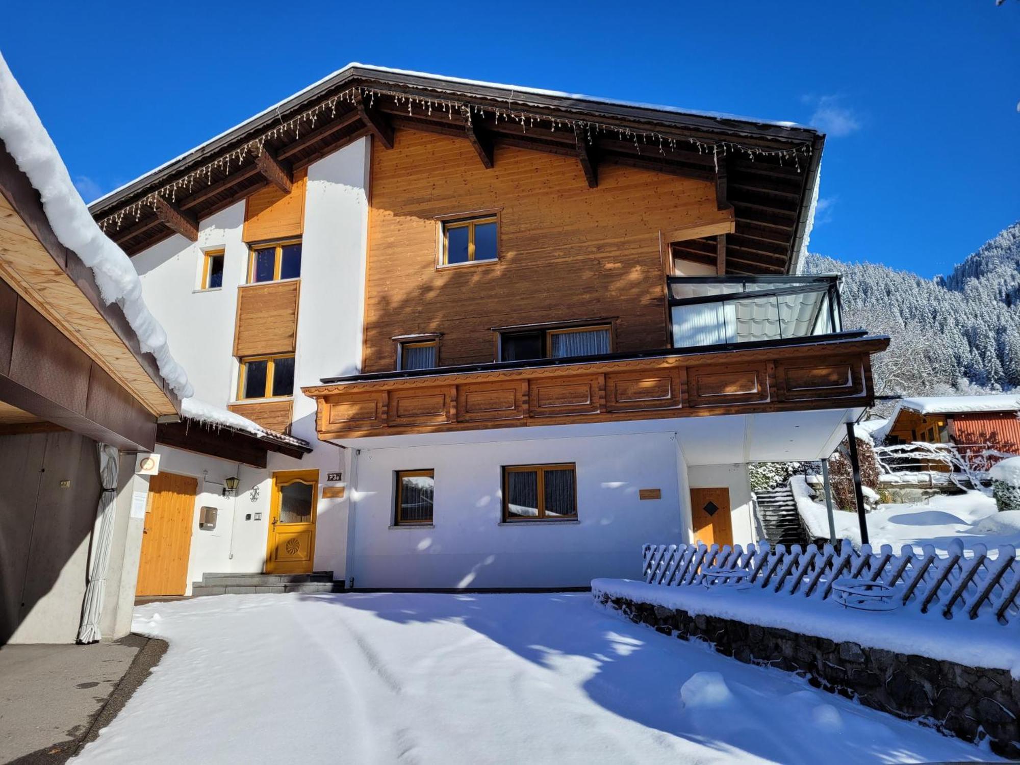 상트갈렌키르흐 Alpenglueck Montafon 아파트 외부 사진